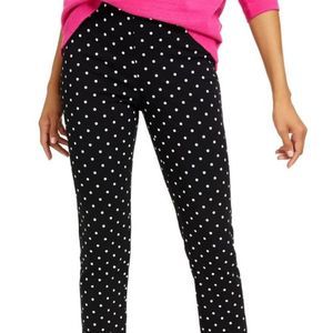 NWT- Charter Club Tummy Control Skinny Capris